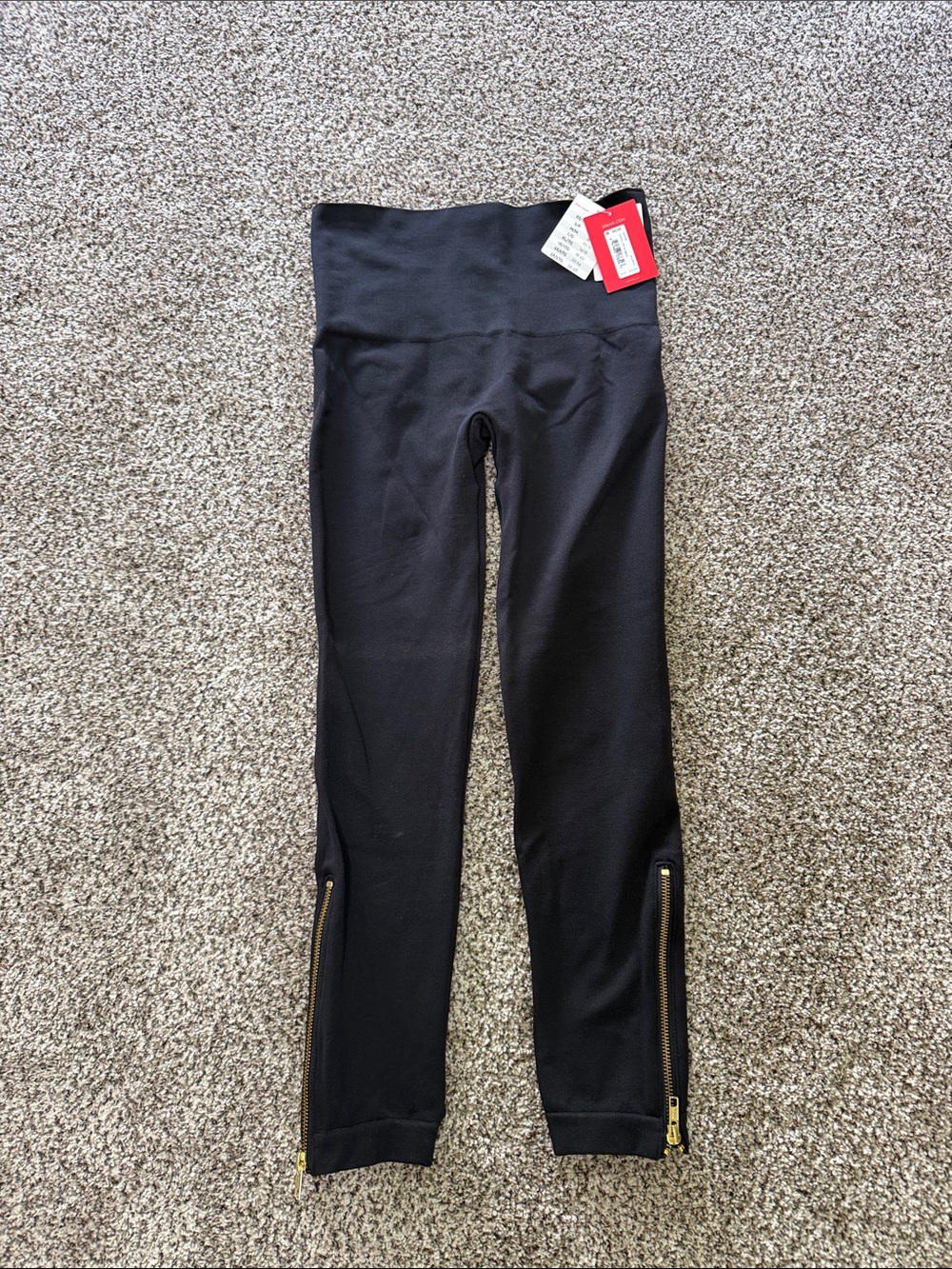 NWT SPANX Look At Me Now BLACK Leggings gold-toned zippers at ankles Medium